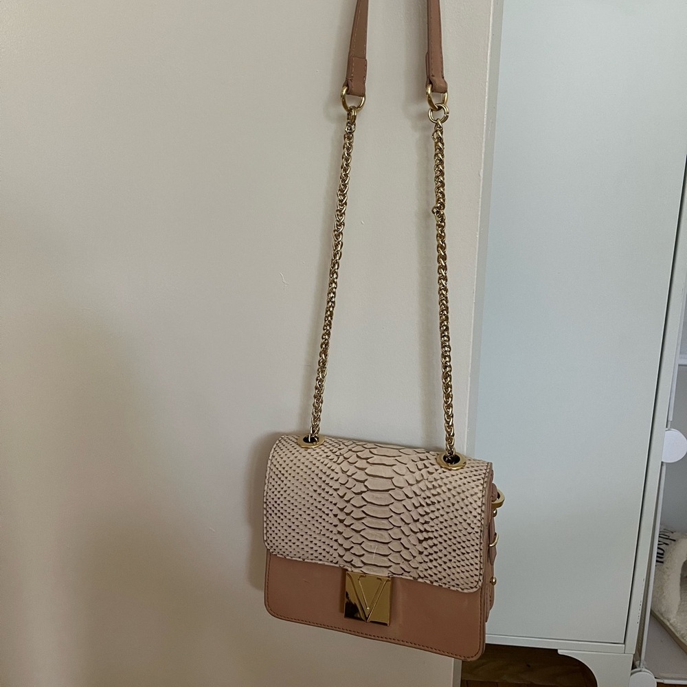 Vince Camuto bag